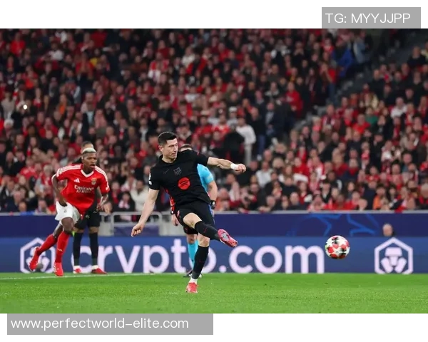 巴萨友谊赛大胜本菲卡乌龙球引发全场狂欢与十大精彩进球回顾