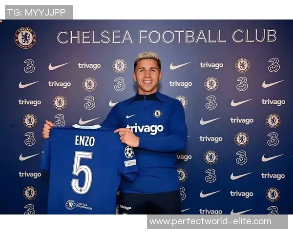 国王杯精彩对决里昂凭乌龙球小胜切尔西战术分析与回顾 国王杯精彩对决里昂凭乌龙球小胜切尔西战术分析与回顾