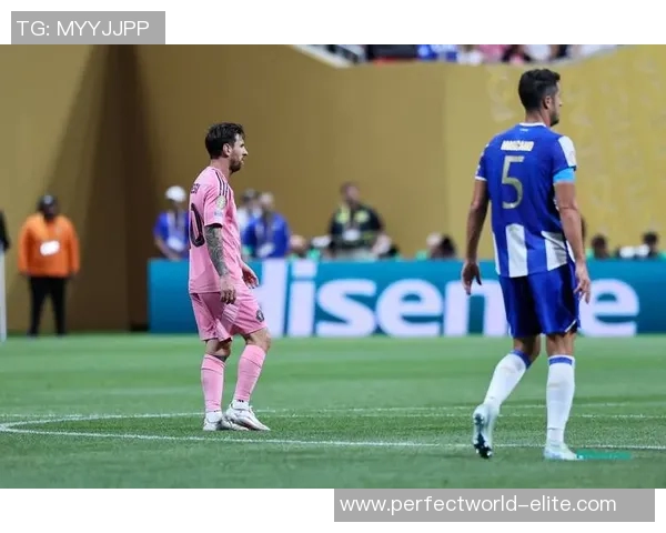 波尔图逆转那不勒斯4-0晋级国王杯全场沸腾瞬间回顾与分析