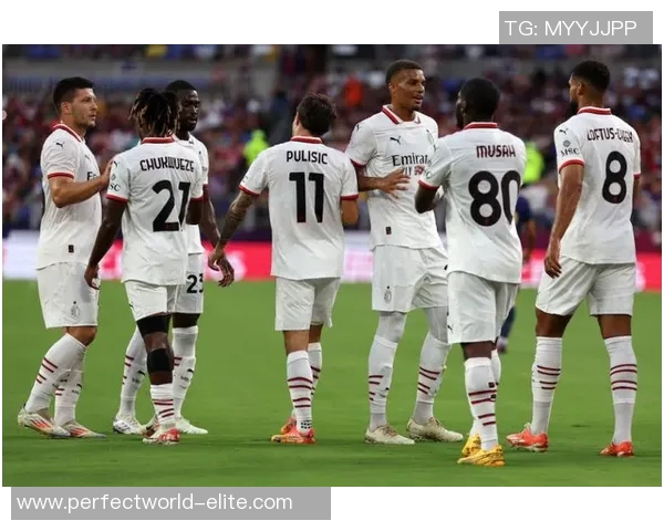 英超激战AC米兰与巴萨战成平局补时进球引爆全场激情