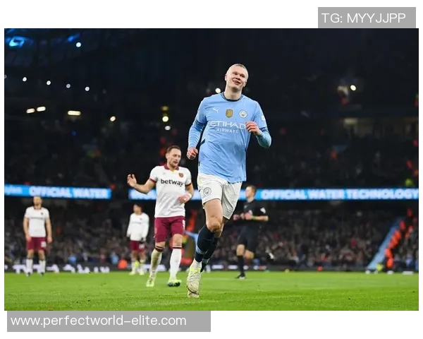 中超精彩对决曼联与切尔西战成平局乌龙球引发全场热烈反响