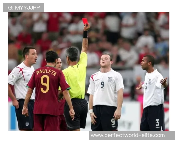 国王杯激战曼联逆转尤文图斯红牌争议引发全场热议战术分析揭秘